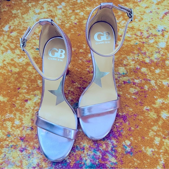 New Gianni Bini Shoes Metallic Lavender/Pink Ankle Strap - Picture 12 of 14